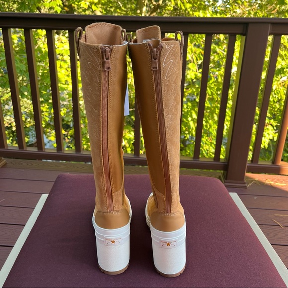 CONVERSE Women’s Chuck 70 De Luxe XXHi Platform Western Boots - Picture 8 of 14